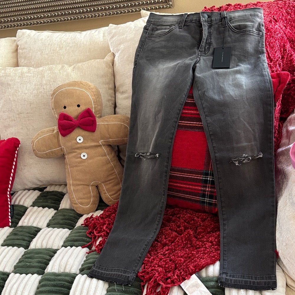 Flying Monkey Distressed Jeans NWT